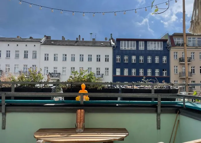 Spirit & Style - Grosszuegige, Helle Altbauwohnung In Bester Prenzlauer Berg Lage